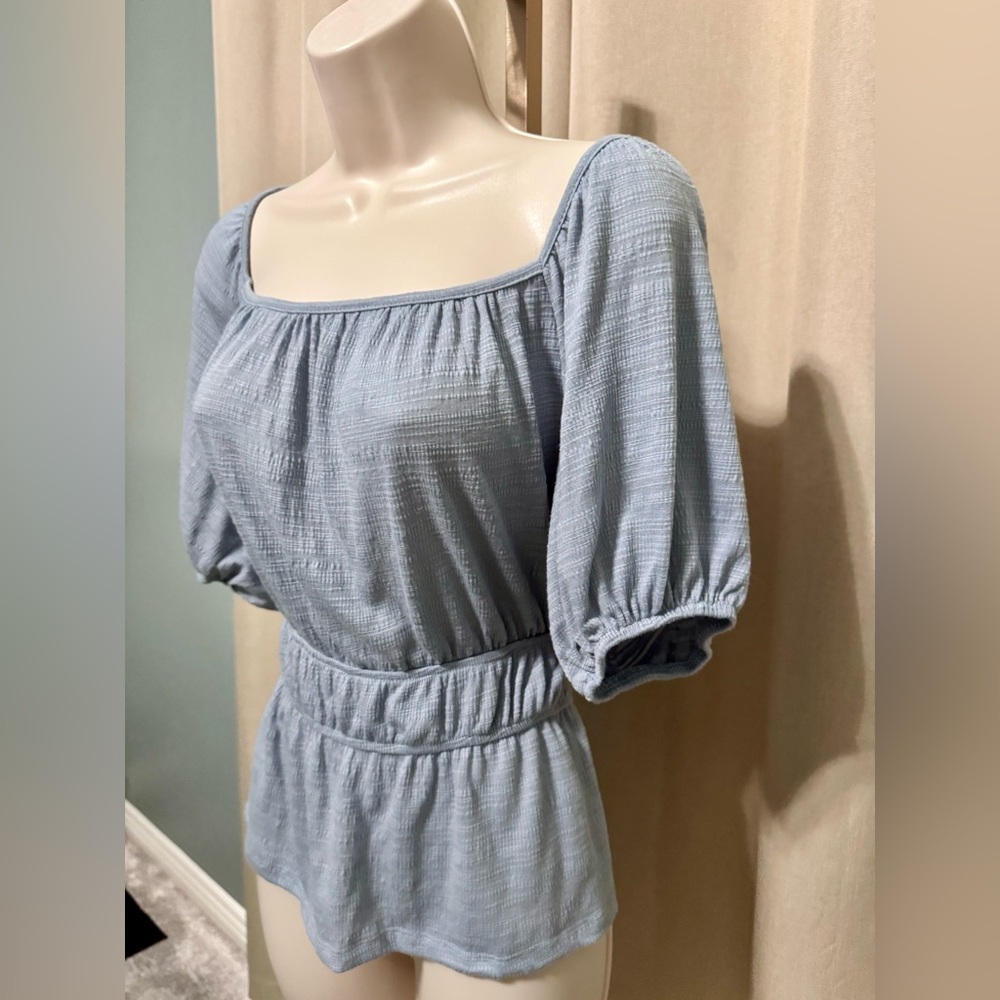 Knox Rose Blue Textured Peplum Blouse - Medium
